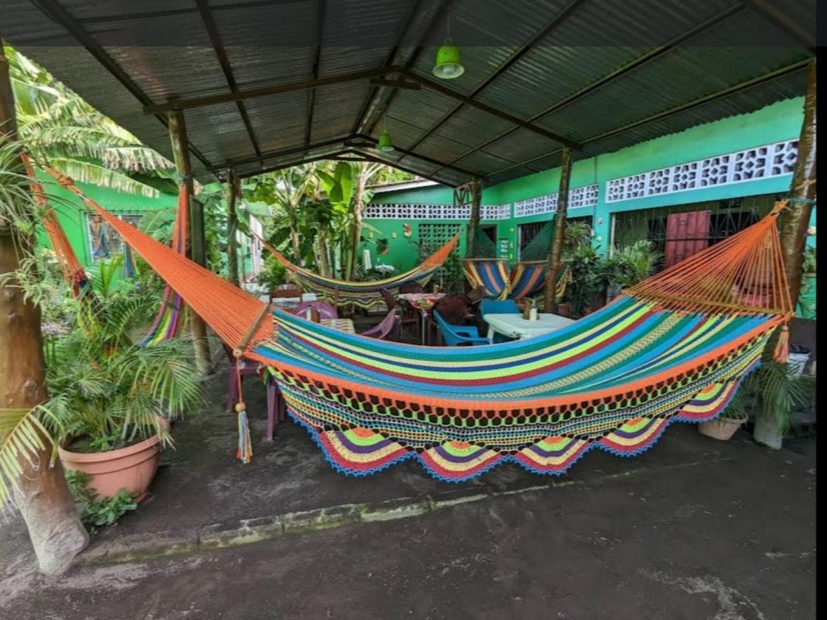 Cocos Hostel Moyogalpa Eksteriør bilde